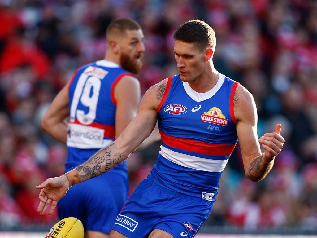 SYDNEY, AUSTRALIA - JULY 28: Rory Lobb of the Bulldogs kicks the ball during the 2024 AFL Round 20 match between the Sydney Swans and the Western Bulldogs at The Sydney Cricket Ground on July 28, 2024 in Sydney, Australia. (Photo by Michael Willson/AFL Photos via Getty Images)