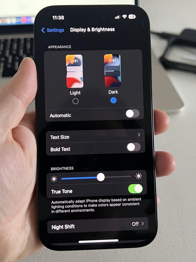 Turn on dark mode to save battery power. Picture: Elly Awesome