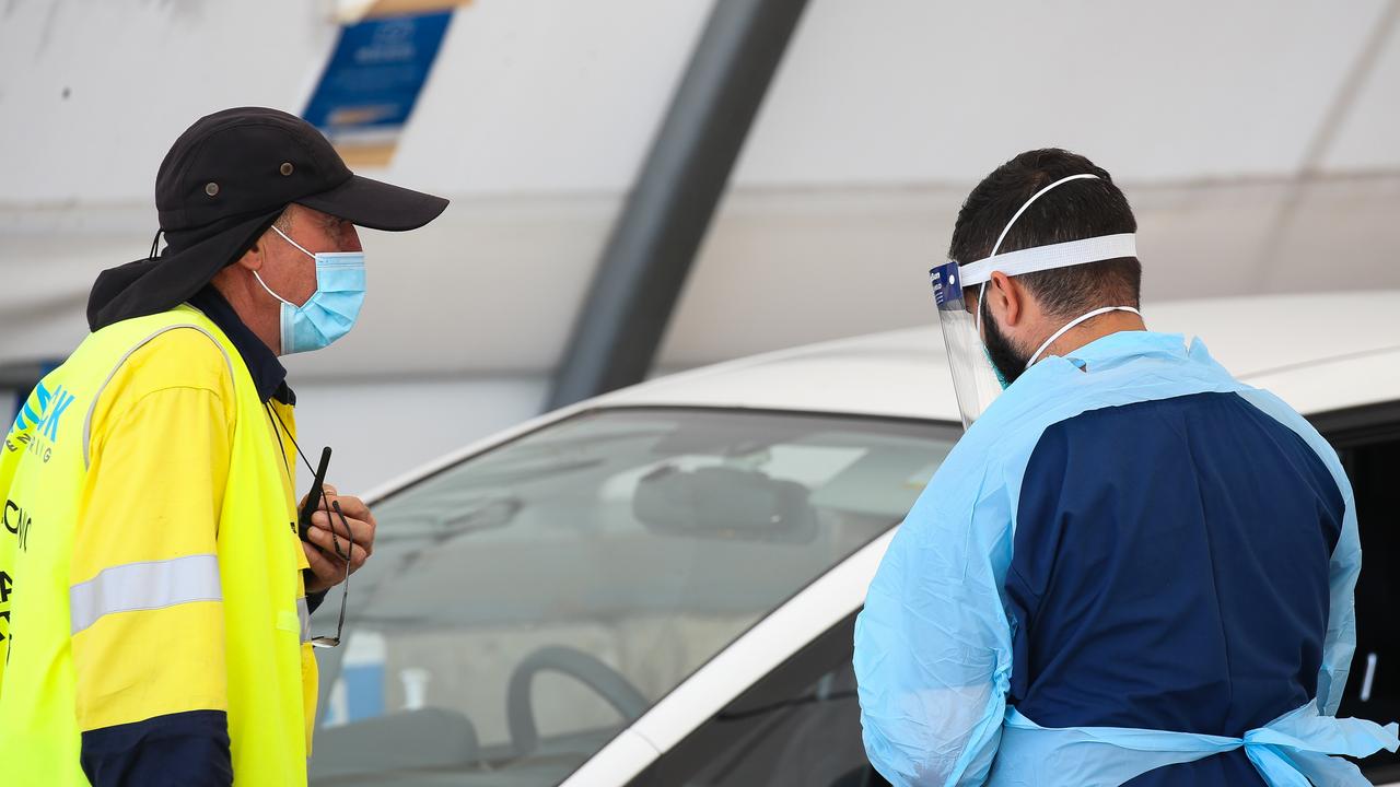 Health professionals work at the COVID-19 testing site at Bondi Beach on Christmas. Picture: NCA NewsWire / Gaye Gerard