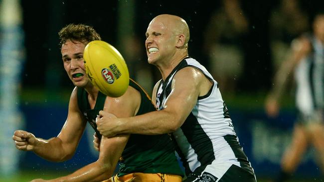 Gary Ablett Jr competes for the ball in his first match of footy in two years. Picture: Glenn Campbell