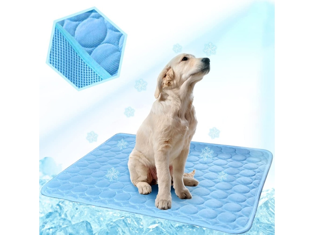 xWashable Dog Cooling Mat. Picture: Amazon Australia.