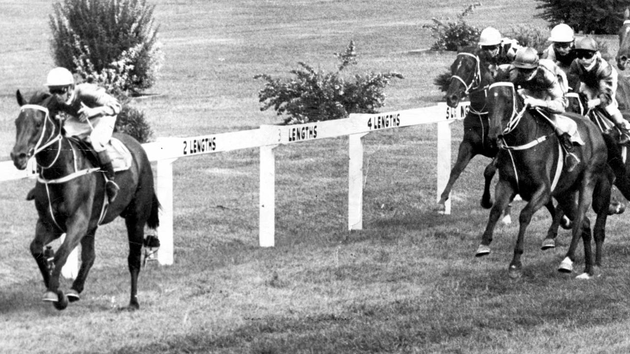 Racehorse Toy Show shows her rivals a clean pair of heels, as she wins the 1975 Golden Slipper at Rosehill Gardens Racecourse in Sydney 15/03/1975.