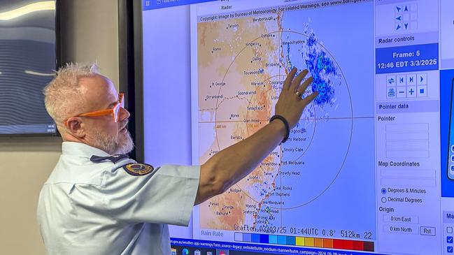 NSW SES Deputy Zone Commander Superintendent Scott McLennan addresses the media on cyclone Alfred's expected impact on northern NSW from an SES base in Goonellabah.