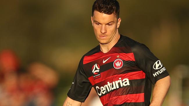 Baumjohann is becoming a focal point for the Wanderers. (AAP Image/Brendon Thorne) 