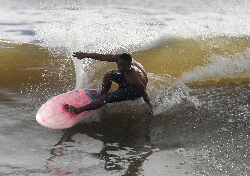 Alexandra Headland gets good lefts and rights for longboarders and shortbaorders alike. Picture: Nicholas Falconer