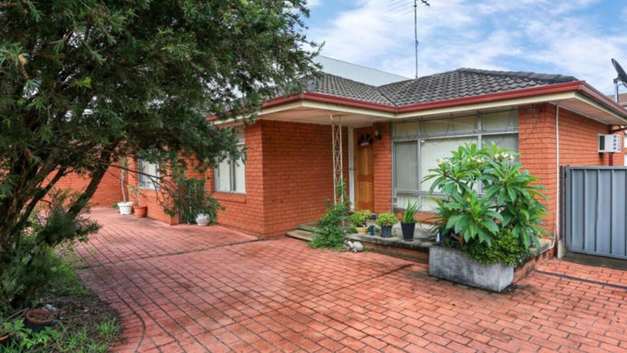 5 Baronta Street, Blacktown, will go to auction