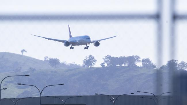 Dan Tehan confirmed that the planning to recommence flights to and from India is well underway. Picture: Rohan Thomson/Getty Images