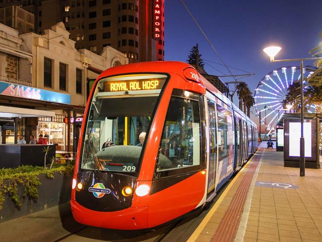 Future ADL , Adelaide  ViewsGlenelg beach, Moseley Square, Tram, looking WestImage/Russell Millard