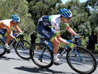 Tour Down Under - Stage 2 - Unley to Stirling. Caleb Ewan, Ochre Jersey keeps safe behind team mate Daryl Impey. Photo Sarah Reed.