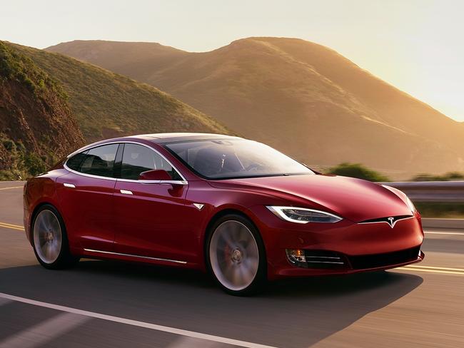 Photos of the 2016 Tesla Model S