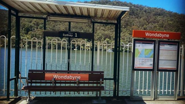 Wondabyne Station is Australia's beautifully bogan version of the Orient Express, you've probably never heard of. Image via Instagram (@georgieee96).