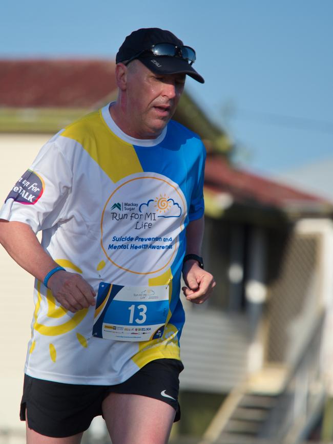 Full support from Brian Mahar doing the 10km Run for MI Life. October 17, 2021 Picture: Marty Strecker