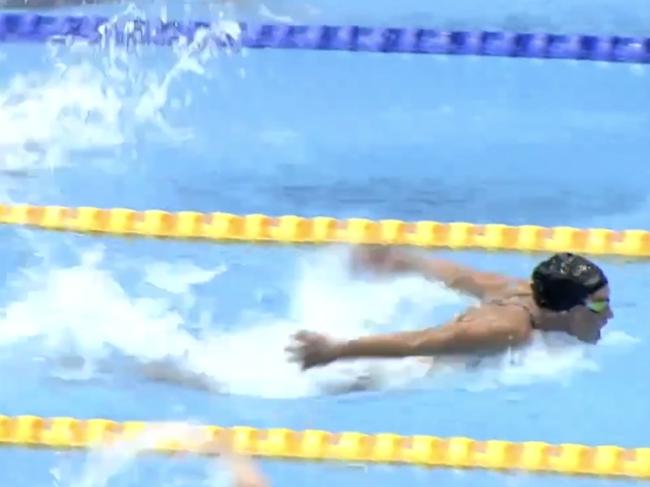 Susie O'Neill breaking the World Record for the Women's 50m Butterfly at The World Aquatics Masters Championships.