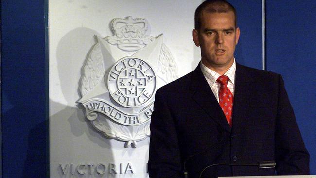 Former Chief Commissioner Simon Overland was a key player in the Lawyer X scandal.