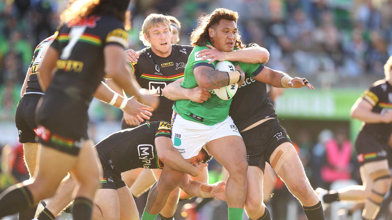 Canberra Raiders player Josh Papalii was named the Fred Daly Player of the Year at an awards ceremony this week. Photo by Mark Nolan/Getty Images.