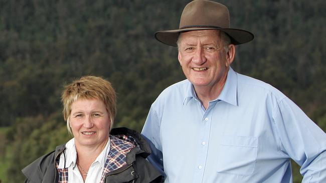 Tim and Judy Fischer on their cattle farm at Mudgegonga.