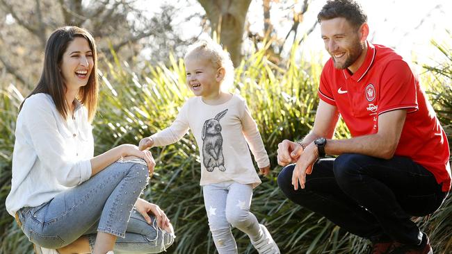 Robbie Cornthwaite with wife Nel and daughter Sahara.