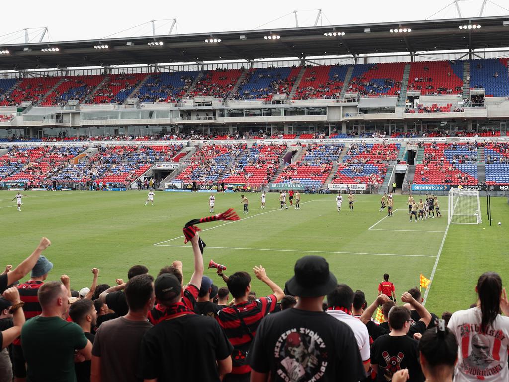 A-Leagues: Australian football fans deserve better than Paramount Plus