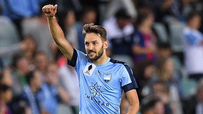 Sydney FC’s Milos Ninkovic contract is running up. (AAP Image/Dan Himbrechts)
