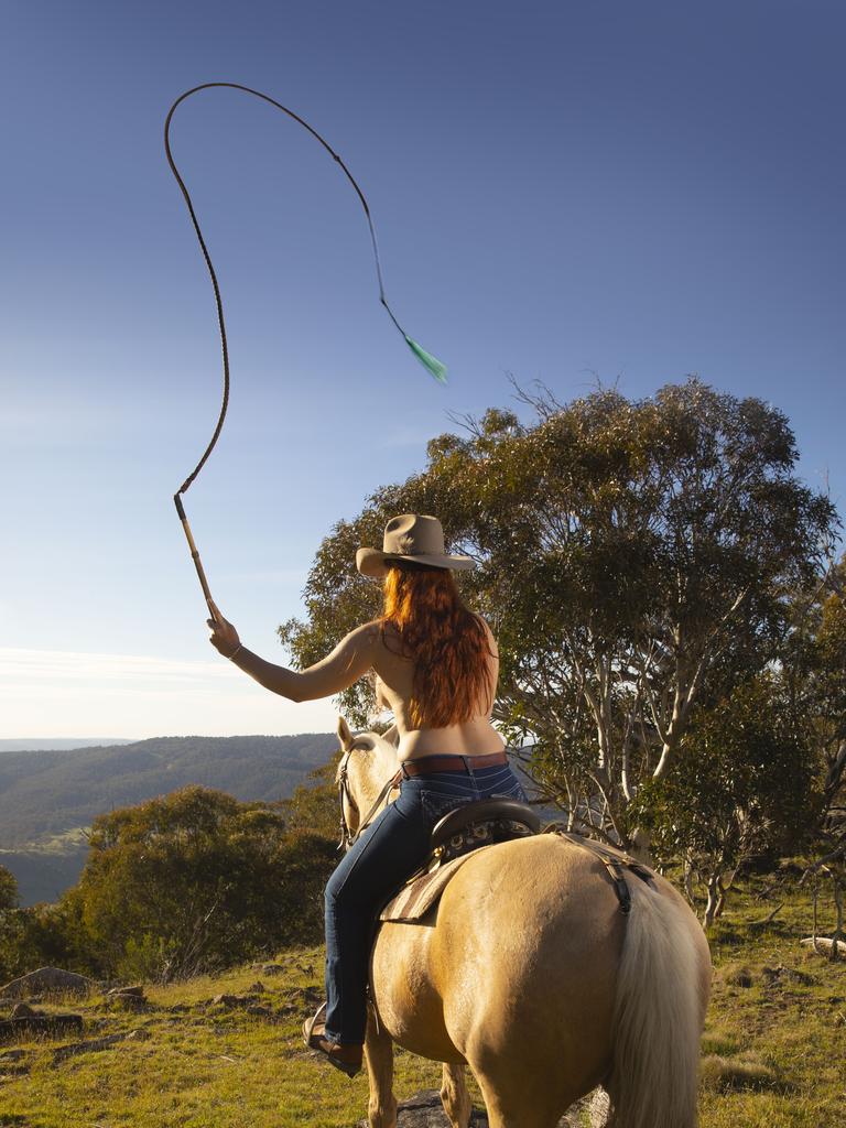 Jillaroo Jess And The Naked Farmer Team Up For Campaign The Weekly Times