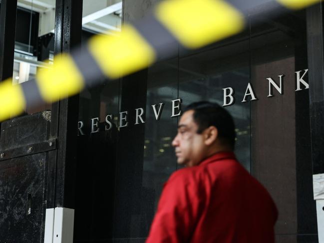 Signage at the Reserve Bank of Australia (RBA) building in Sydney, Australia, on Thursday, April 20, 2023. Australia's central bank should set up an expert policy board, hold fewer meetings and give press conferences explaining its decisions, according to recommendations from an independent review that would align it. Photographer: Brendon Thorne/Bloomberg