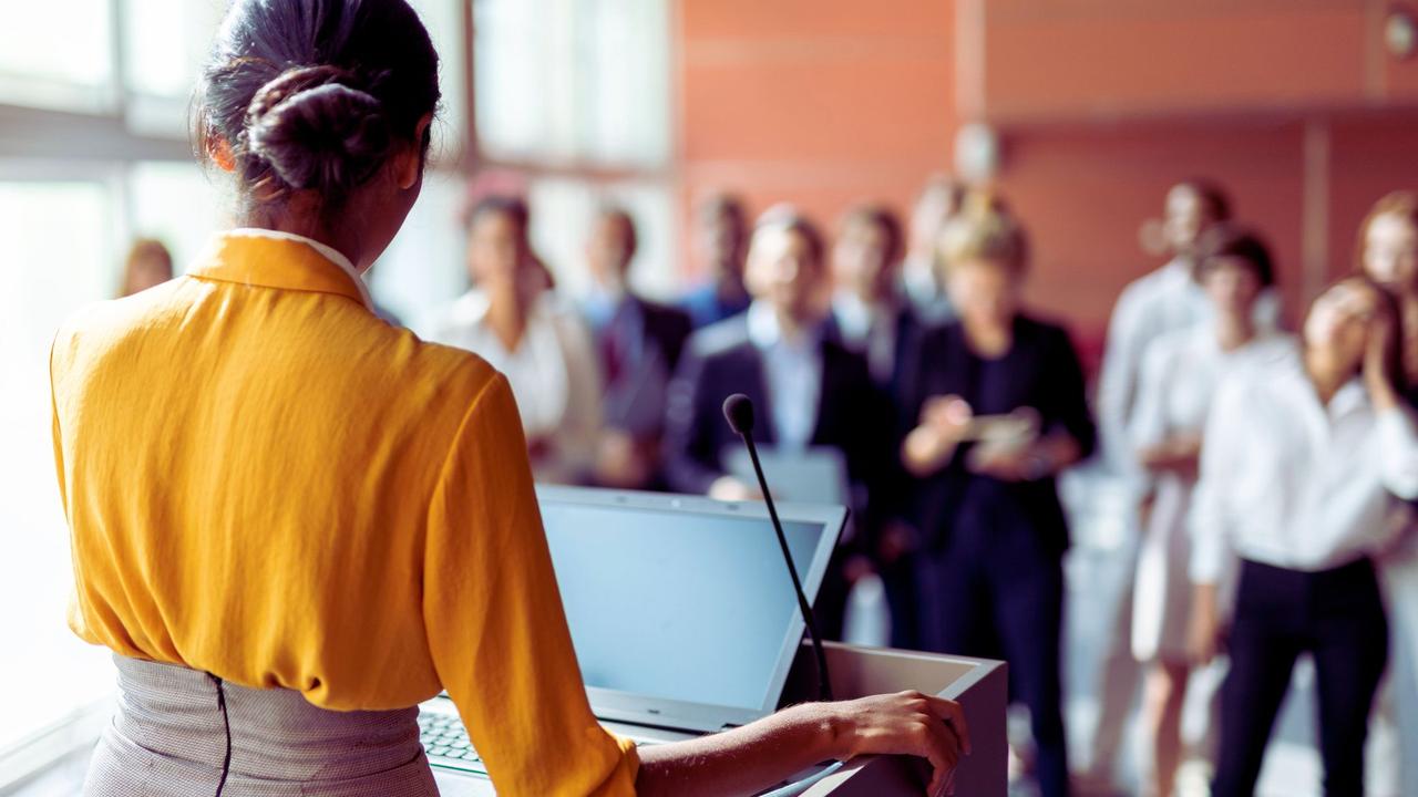 Dreaming of speaking in front of people while naked can represent a feeling of vulnerability.