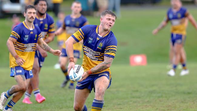 Robbie Newton for Mullum. Picture: DC Sports Photography