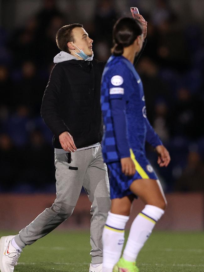 Wrong time for a selfie, mate. (Photo by Warren Little/Getty Images)