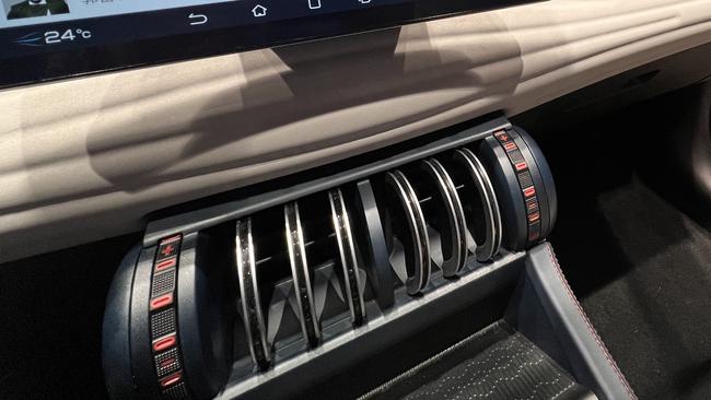 Designer air vents and air flow dial