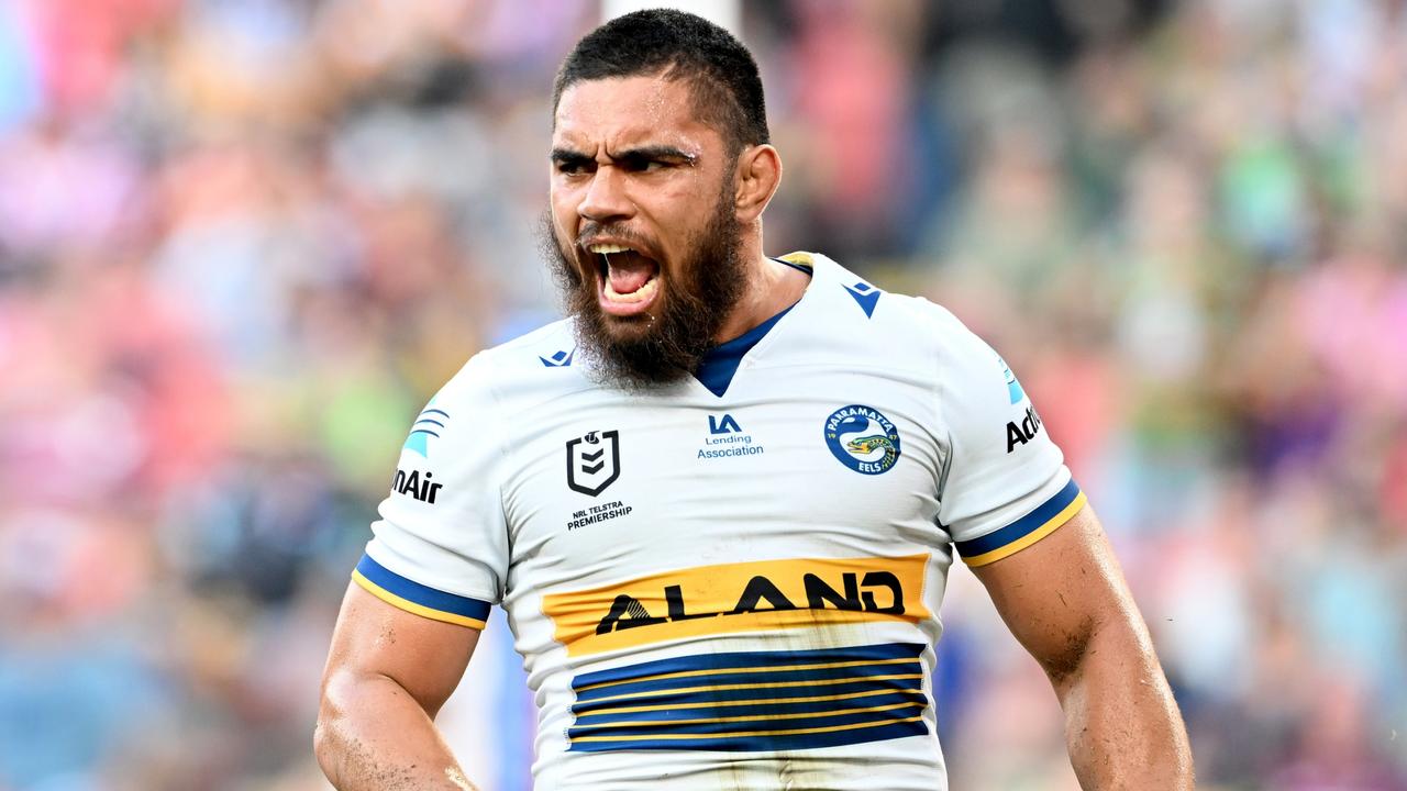 In a powerful Parramatta forward pack, Papali’i is a standout player. Picture: Bradley Kanaris / Getty Images