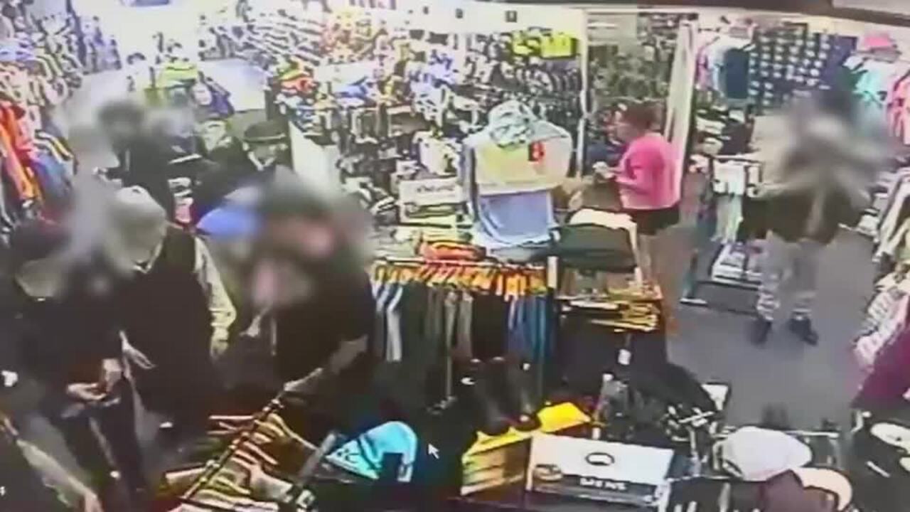 Swarming youths caught shoplifting in Brighton