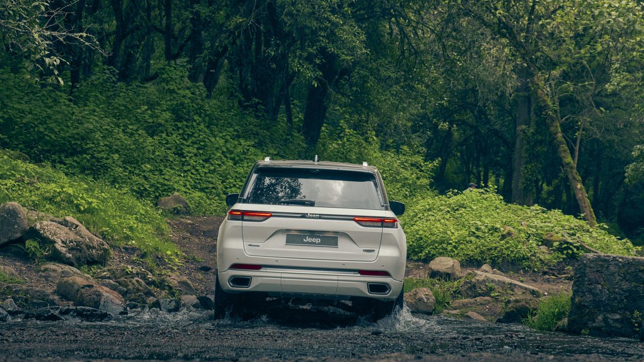 Going off-road is well within the Jeep Grand Cherokee remit.