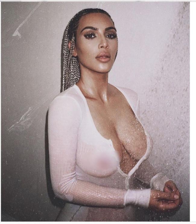 Kim kardashian silver nude