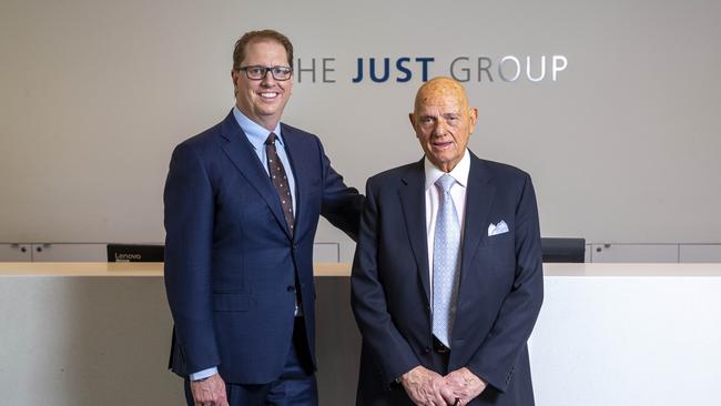 21/09/2021 Premier Investments chairman Solomon Lew with CEO Richard Murray ahead of the companyÃ&#149;s results. Aaron Francis/The Australian