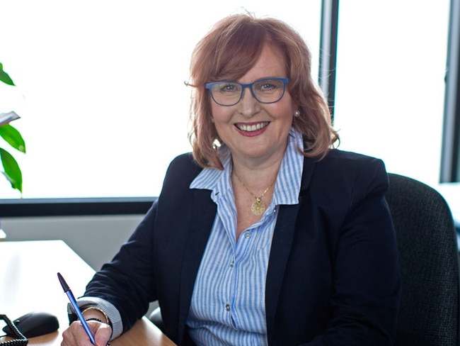 President of the Royal Australian College of General Practitioners Dr Karen Price is concerned the COVID vaccine rollout might not be financially viable for some practices.