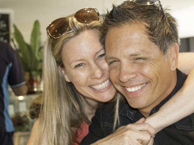 Australian woman Justine Damond witih her fiance.