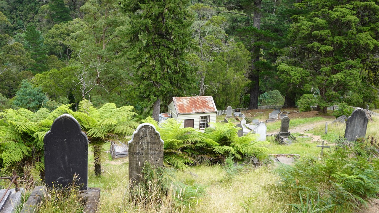 Walhalla, Victoria – The town where the dead to living ratio is 80 to 1 ...