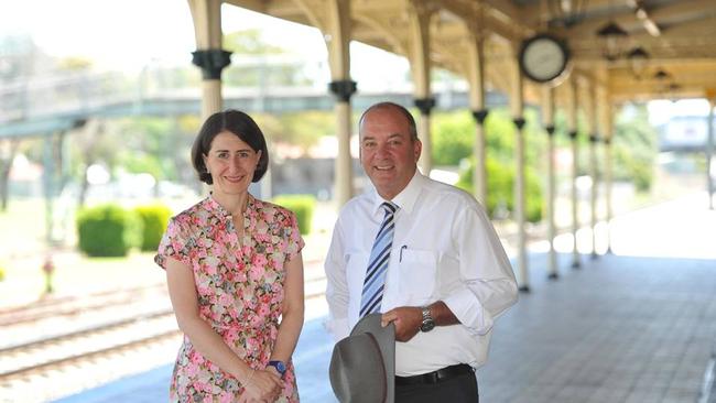 Gladys Berejiklian with former MP Daryl Maguire.