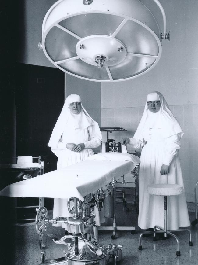 Sr Ildephonsa and Sr Britonia in the original operating theatre at John Fawkner Private Hospital.