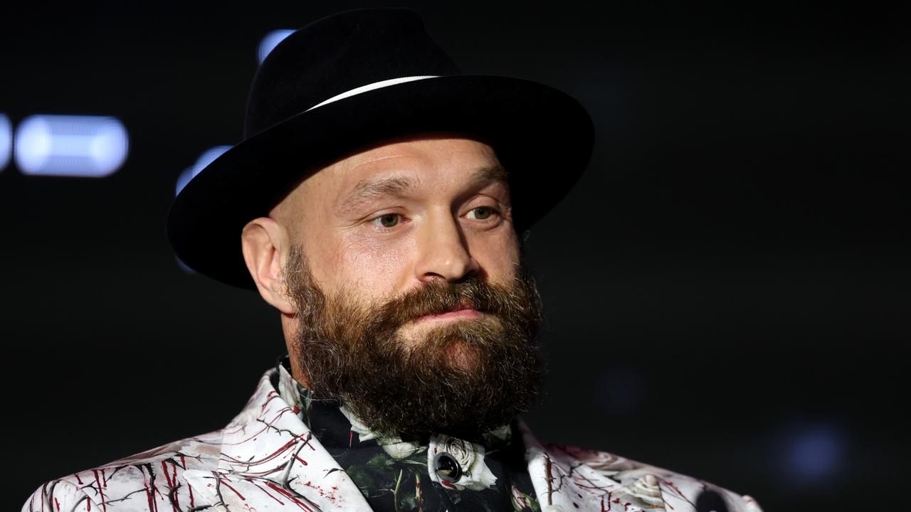 Fury's Epic Staredown: A Press Conference to Remember in Boxing