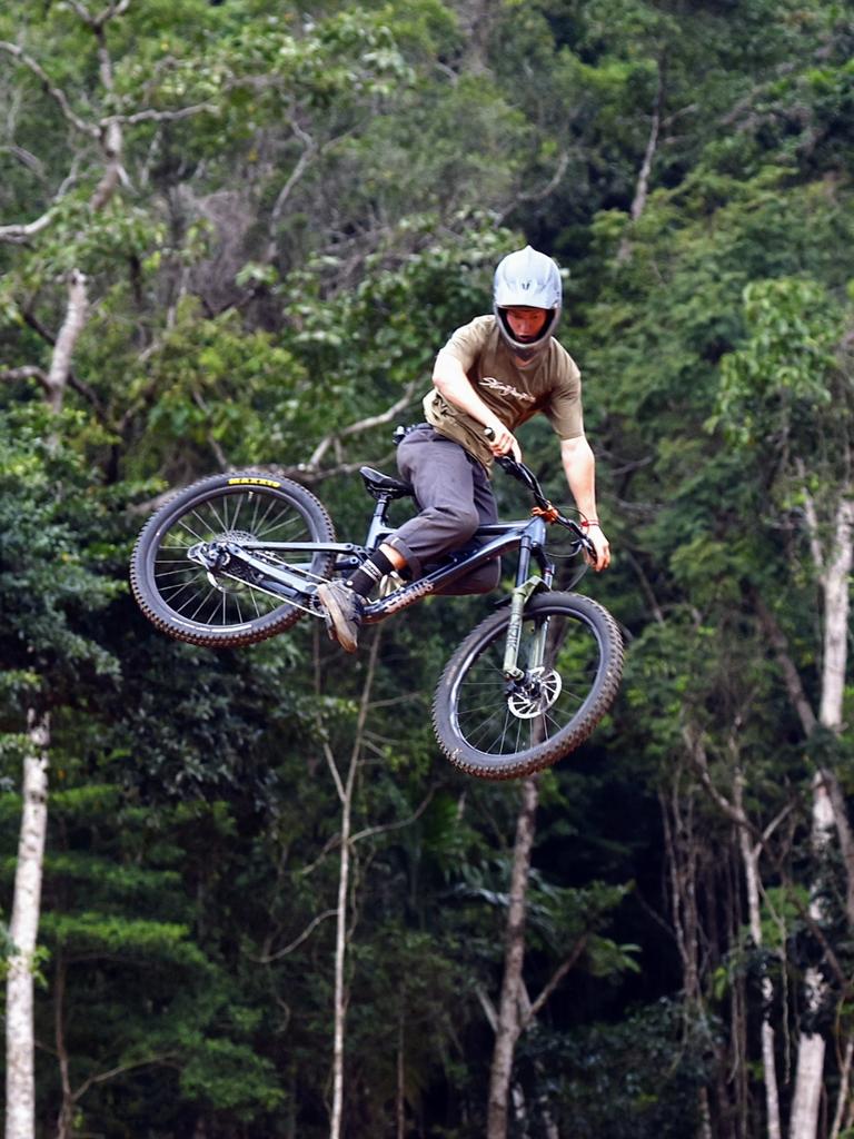 Sam Marsh competes in the National Whipoff Championshipon Day One of Crankworx Cairns. Picture: Brendan Radke