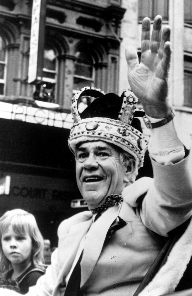 Lou Richards as King of Moomba Lou Richards in 1981.