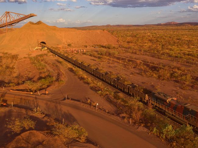 BHP iron ore train in the Pilbara, Western Australia 2. Photo credit Gerrit Nienaber.