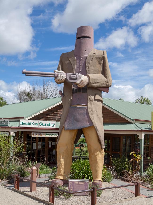 The Big Ned Kelly Statue, Glenrowan. Picture: Alamy