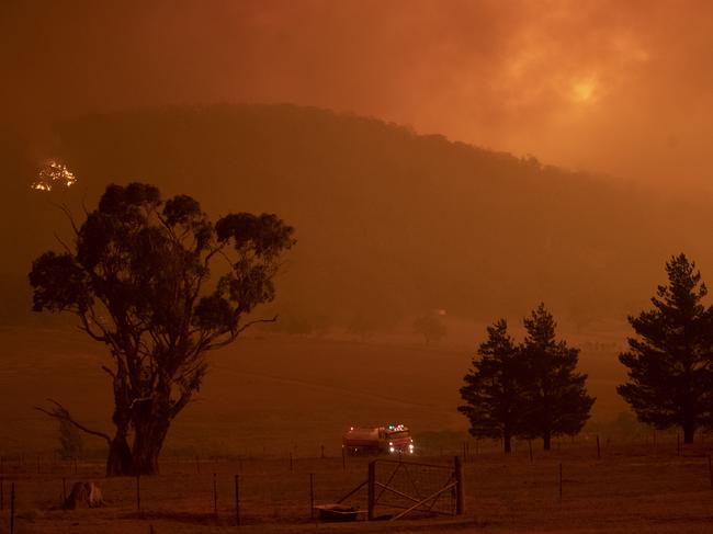 The Clear Range Fire burns near Bredbo, near Canberra, on Saturday. Picture: Brook Mitchell/Getty