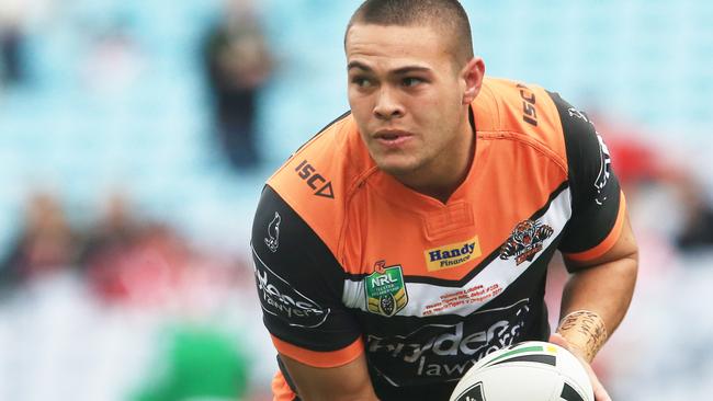 Wests Tigers signing Tui Lolohea is on the outer.