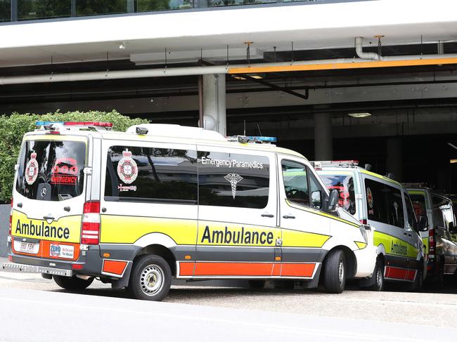 Guests in quarantine at Hotel Grand Chancellor in Brisbane were transported to other hotels. Pics Tara Croser.