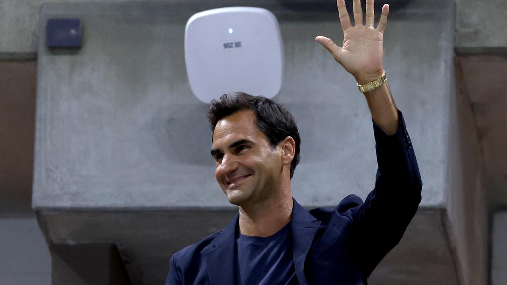 ‘Tennis misses this man every day’: America loses it for Roger Federer at US Open