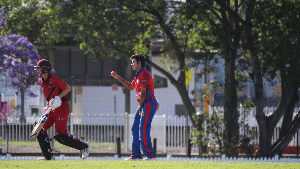 Eshwin Kapoor. Taverners Queensland Boys Under 17s action between Toombul and Wide Bay.