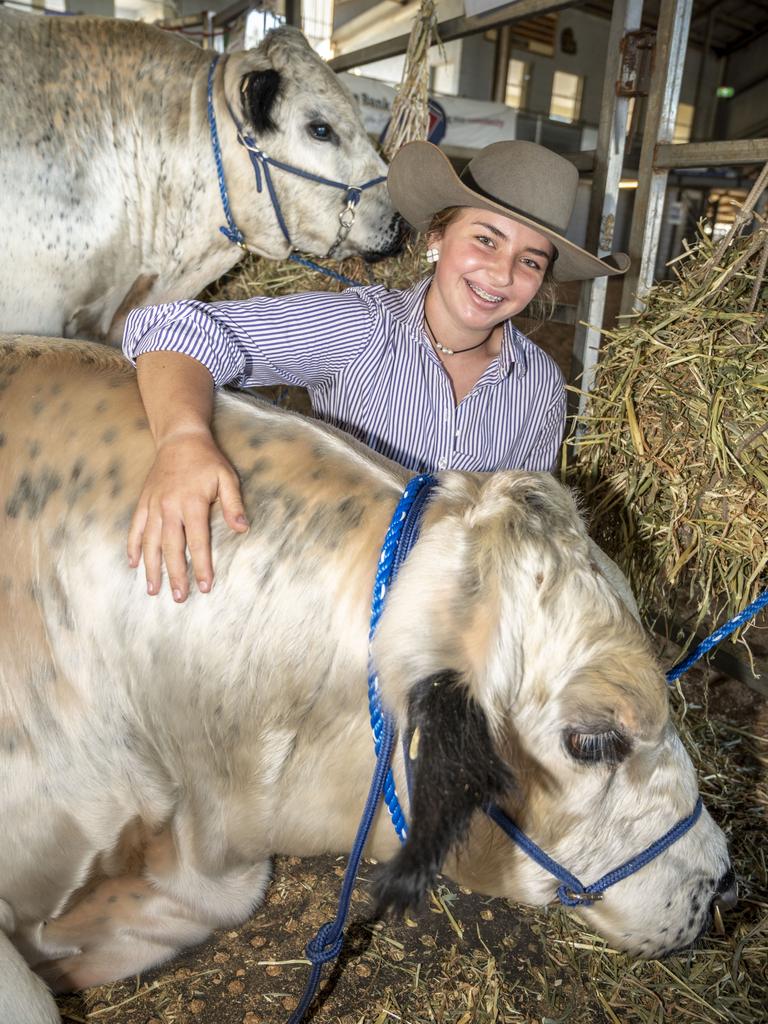 Chloe Klinger from Glen Innes High School with Reign from Winter Speckle Park at the 2022 Toowoomba Royal Show. Friday, March 25, 2022. Picture: Nev Madsen.